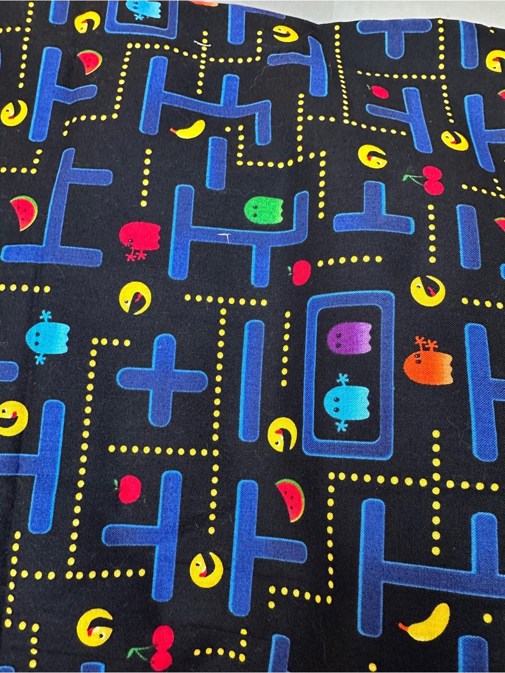 1 Yard Timeless Treasures Arcade Pac-Man Vintage Style Cotton Quilt Fabric